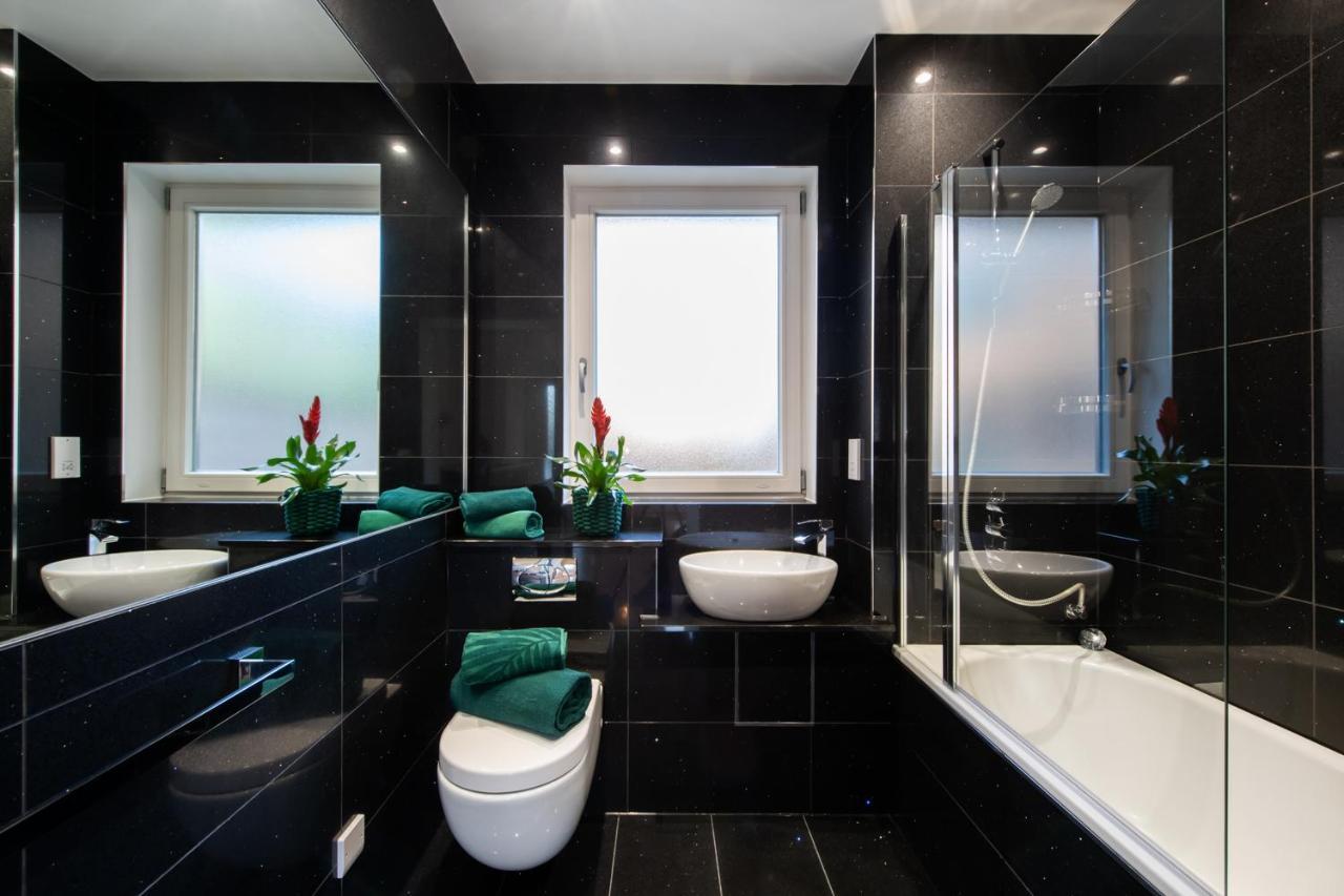 London Nino Apartments Экстерьер фото