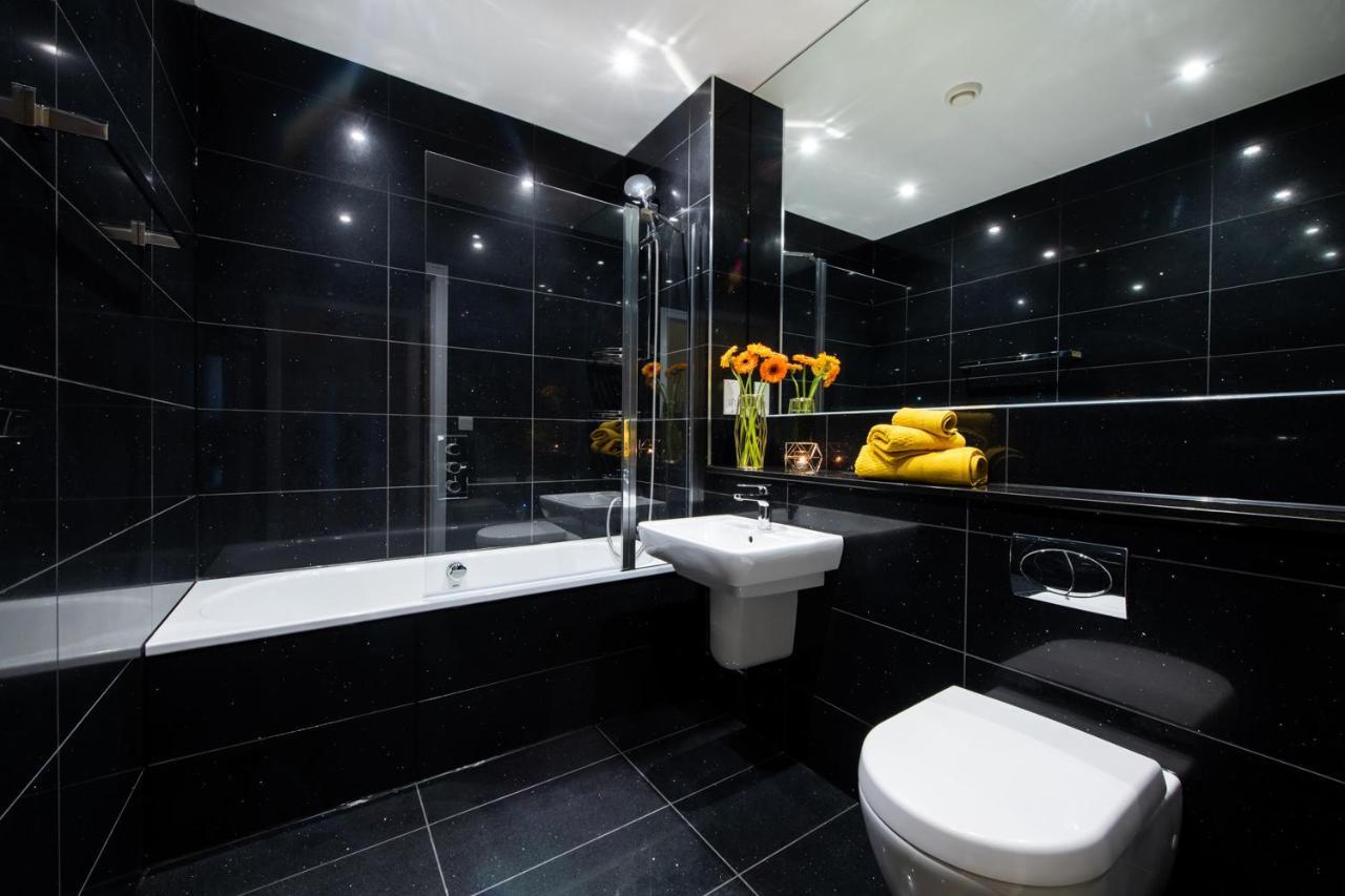 London Nino Apartments Экстерьер фото