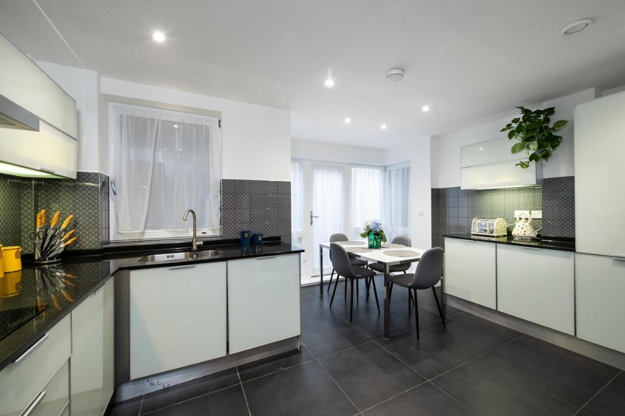 London Nino Apartments Экстерьер фото